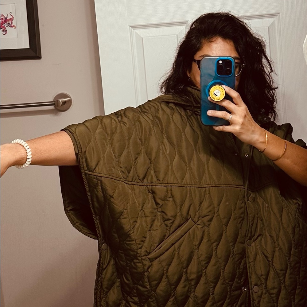 Do Everything in Love Quilted Hooded Jacket in Olive - Picture 2 of 6